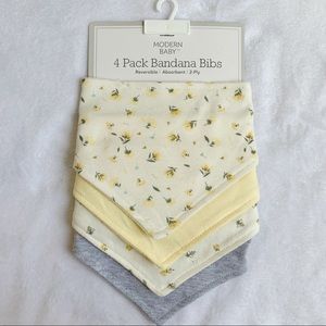 NWT Bundle of 4 Bandana Bibs